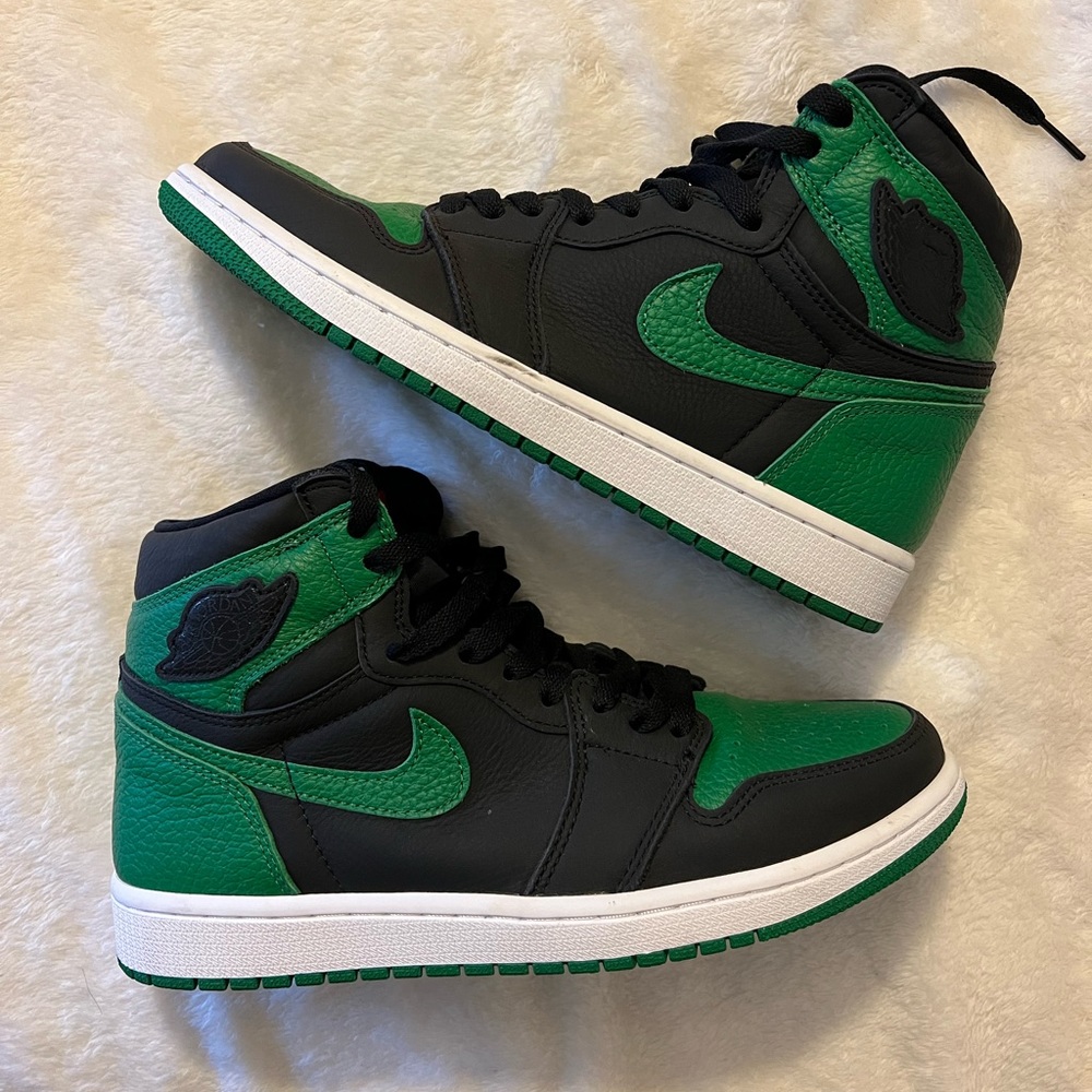 Nike Jordan 1 high pine green